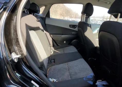 2018 Hyundai Kona Se из США, поврежденный, VIN KM8K1CAA2JU147361